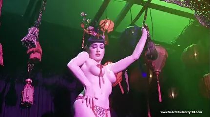 Міжрасове порно з молодою студенткою і чорним членом karina grand porno Нігеру
