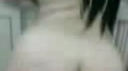 Мачуха трахнула безсоромну дочку гінеколог порно