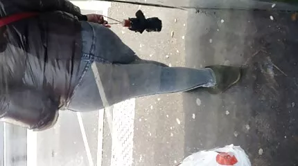 Американський хлопець хоче зайнятися жорсткий секс відео сексом з російською красунею в кицьку